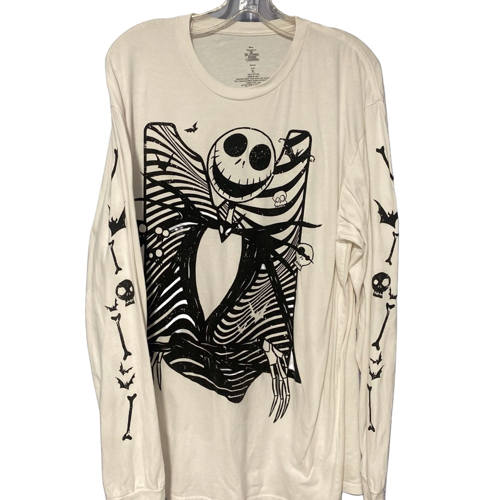 Halloween Tim Burton’s The Nightmare Before Christmas Graphic T-Shirt (XL)